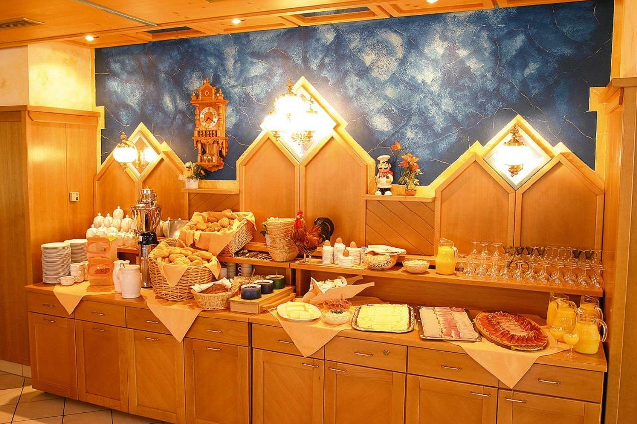 Gasthof-Hotel Winkler Mühldorf Екстериор снимка