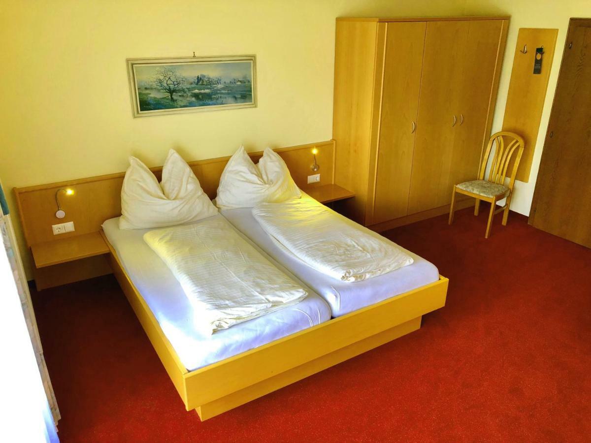 Gasthof-Hotel Winkler Mühldorf Екстериор снимка